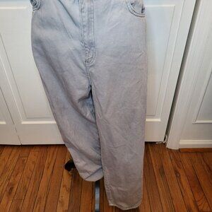 H & M  Gray High Rise Straight Leg  Mom Jeans 12 Baggy Relaxed 90s Grunge Spring